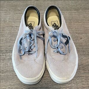 Vans Sport Low Suede Sneakers Unisex Style -- Men's‎ Size 8 / Women's Size 9.5
